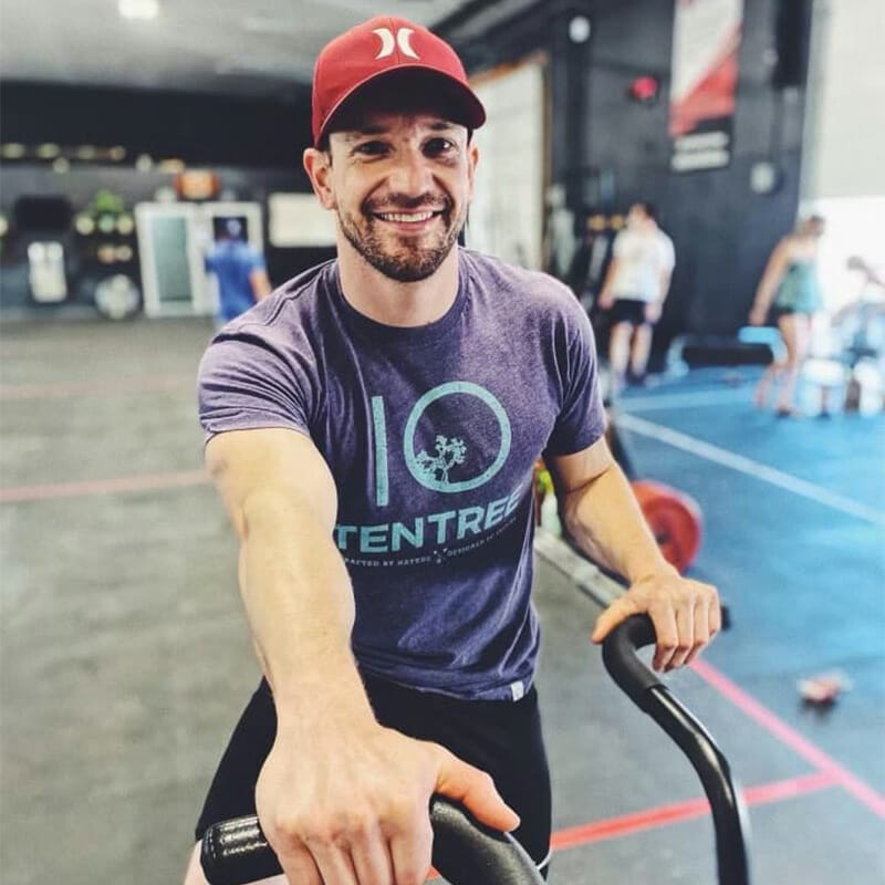 Les Andersen coach at CrossFit Regina